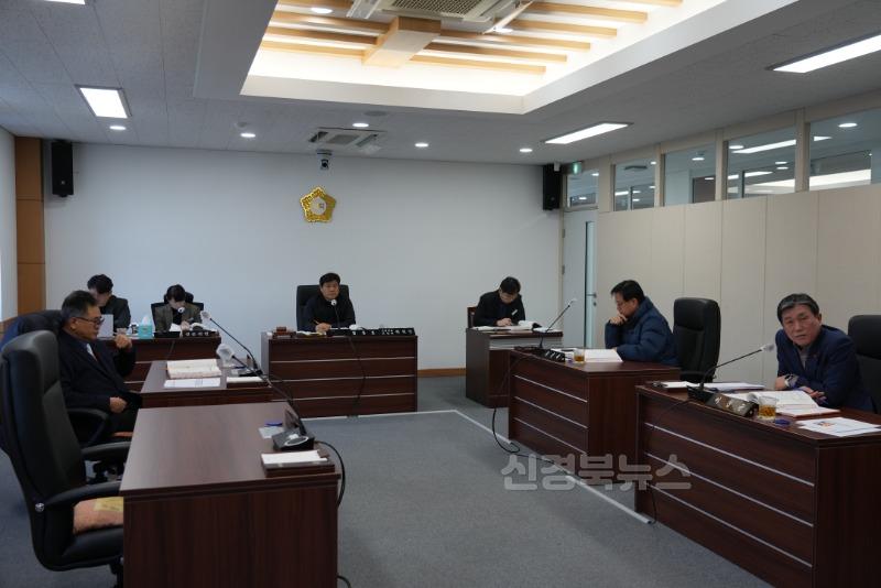제243회 임시회 제1차 산업건설위원회 보도자료 사진.JPG