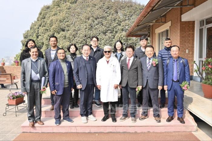 [크기변환]1-3. 0218 문경시 사진자료(문경시, 네팔 공식 방문…둘리켈시와 협력의 새물결 열어).jpg
