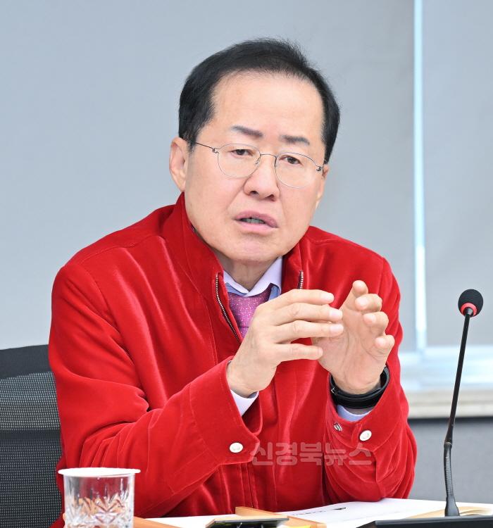 [크기변환][붙임1] 간부회의 1.jpg