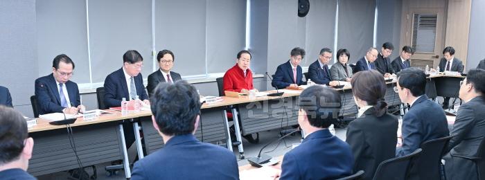 [크기변환][붙임1] 간부회의 6.jpg