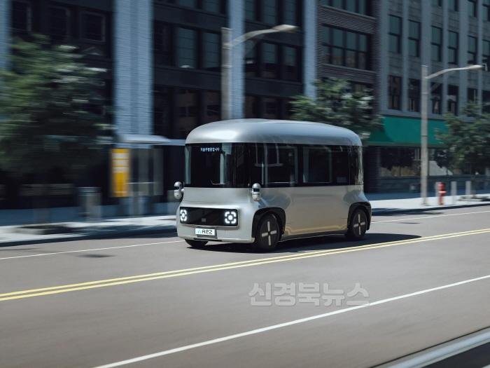 [크기변환]1-3. 시 APEC 앞두고 자율주행차 본격 운영_03.jpg