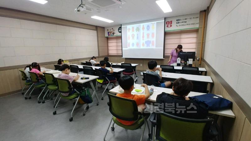 관련사진(2025년 상반기 토요 늘봄도서관 수강생 모집).jpg