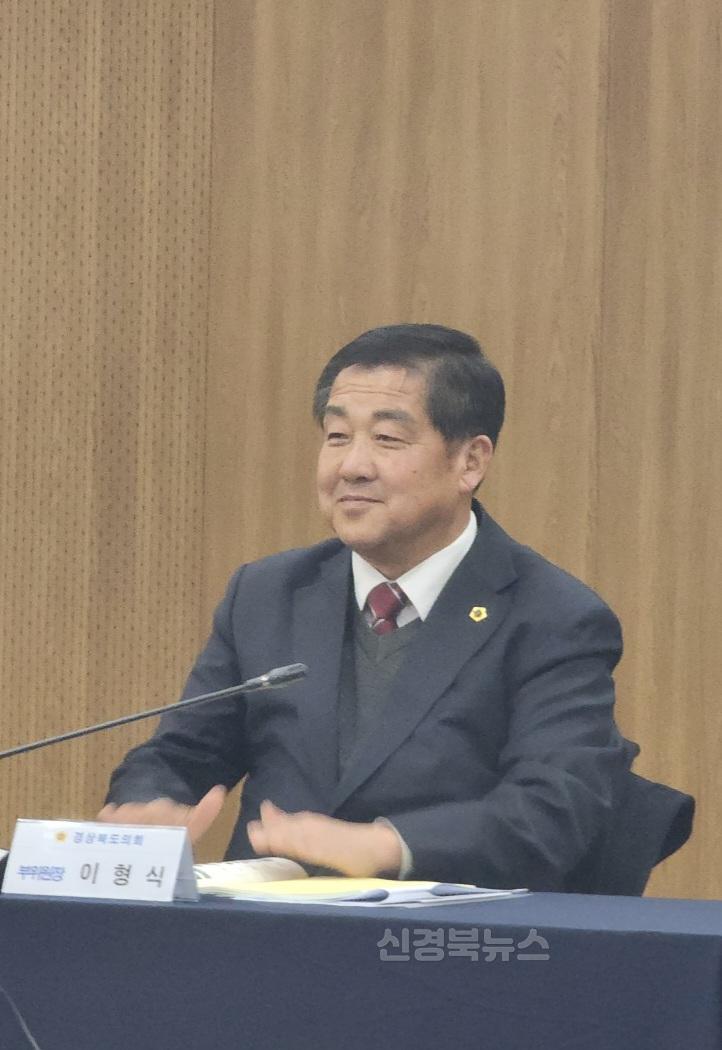[사진] 이형식 의원 시도의장협의회 활동.jpg