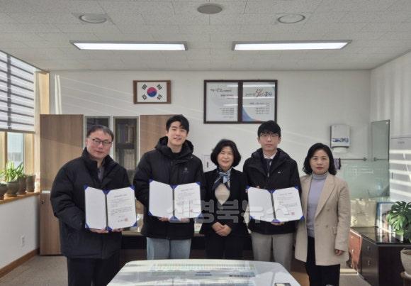 4. 공공심야약국 지정서 전달식.jpg