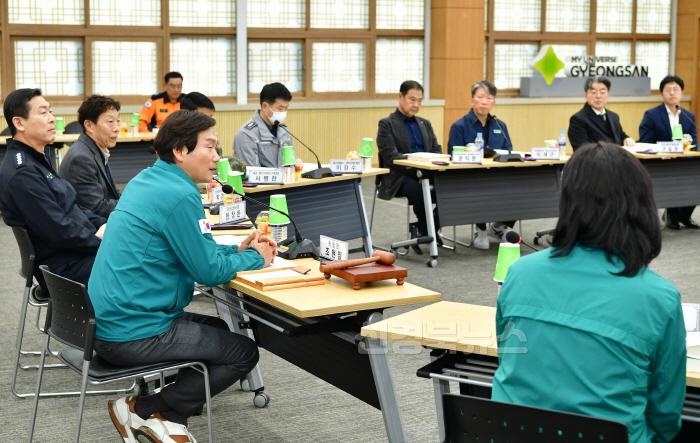 [크기변환][경산시보도자료]경산시, 2025년 제1회 안전관리위원회 개최(2).JPG