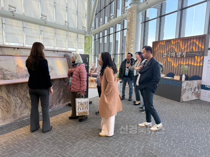 1._스틸아트와_미디어아트_전시2.jpg