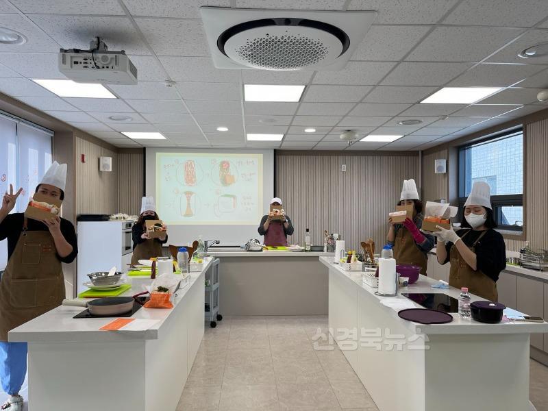 성주군사진(엄마 손길 듬뿍! 아이 건강 쑥쑥! 아이맘쏙~ 영양레시피 수업 운영).jpg