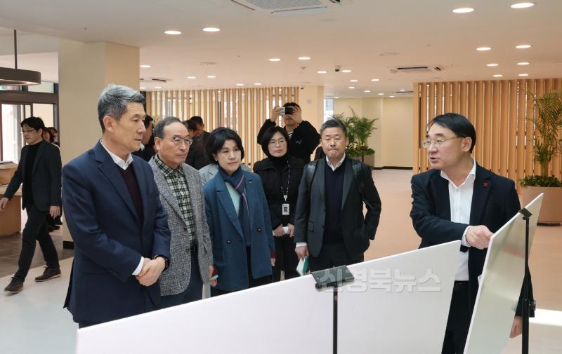 250310 포항 시민을 위한 열린 건강·문화 공간 ‘북구보건소’ 신축 현장 점검2.jpg