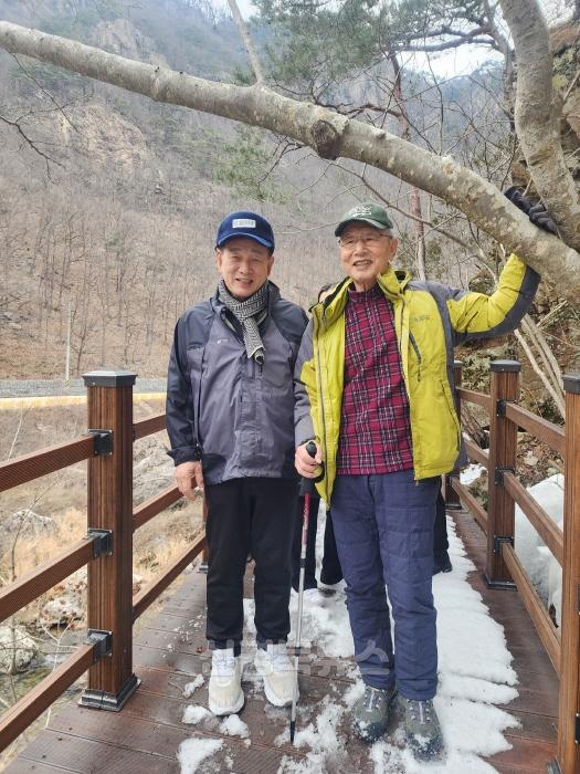 [회전][크기변환]1-1. 문경시 발전을 위한 행복한 동행(총무과).jpg