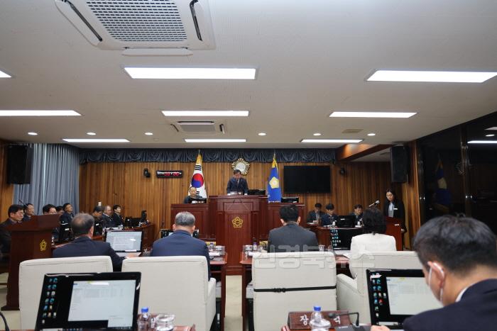 [크기변환]제283회 임시회 사진 03.JPG