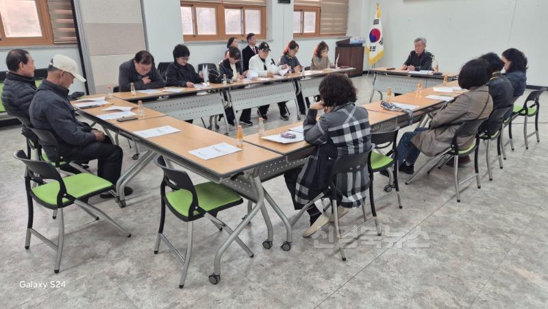 정성 담은 밥상으로 전하는 사랑의 온기-지좌동(사진2).jpg