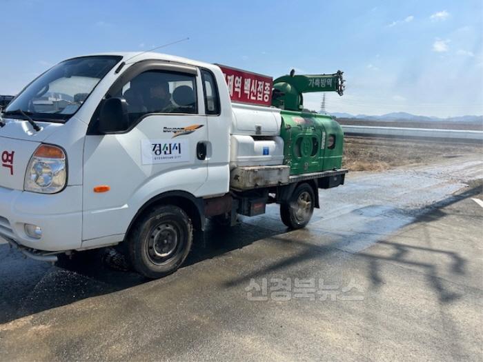 [크기변환]구제역 일제접종 사진 2.jpg