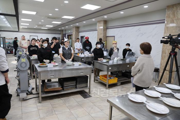 [크기변환][일자리경제과]낭만야시장 품평회 사진(1).jpeg