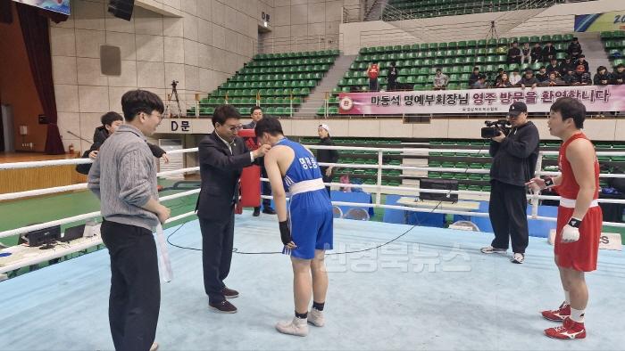 [크기변환][영천중] 2025년 대한복싱협회장배 전국 종별 복싱 선수권 대회 은메달 획득 쾌거 사진(1).jpg