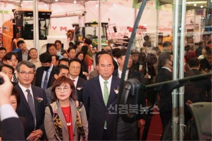 [크기변환][상주시 농업정책과] 농업기계박람회6.jpg