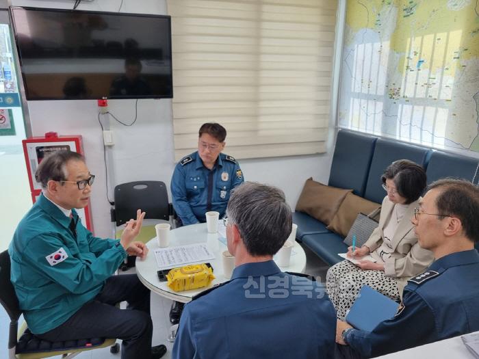 [크기변환][붙임]_대구광역시자치경찰위원회_팔공_공산_파출소_현장_방문_5.jpg