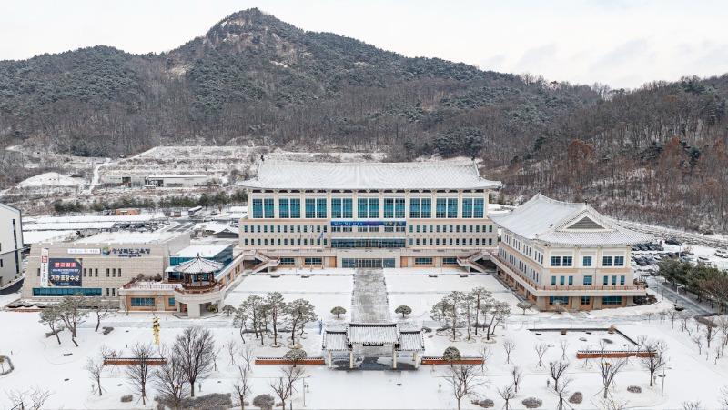1.경북교육청, 의성 산불 피해 학생 ‘교육복지119’ 신청하세요!(온(溫)전한 교육복지119 의성 산불 피해 학생 신청 접수)(전경사진)_01.jpg