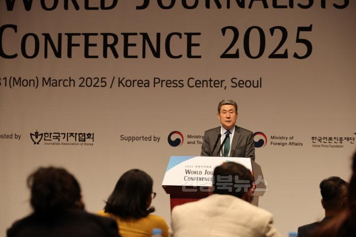 [크기변환]250401 포항 그린웨이 프로젝트 성과와 비전 전 세계에 알렸다 1.jpg