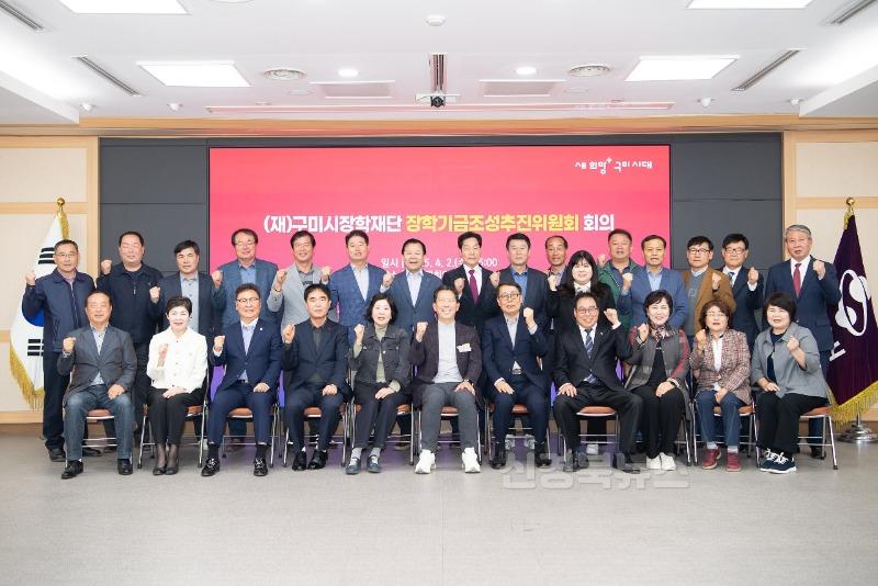 [교육지원과]단체사진.jpg