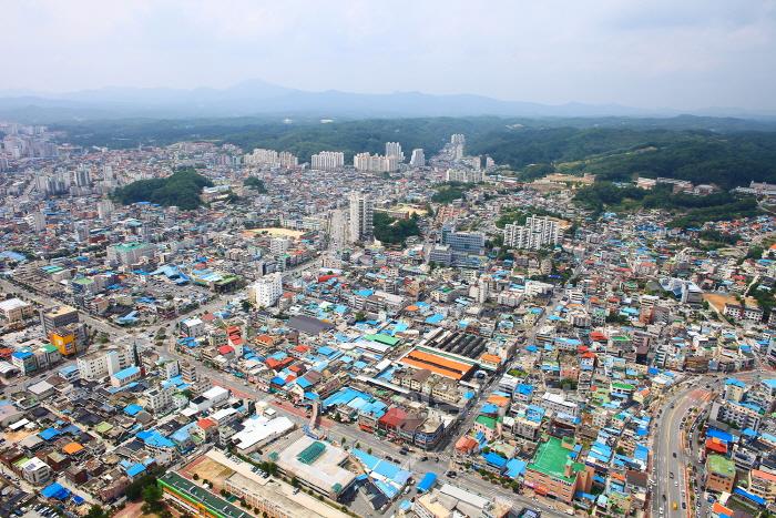 [크기변환]0407 안동시  산불피해 이재민을 위한 공공임대주택 74호 긴급 지원.JPG