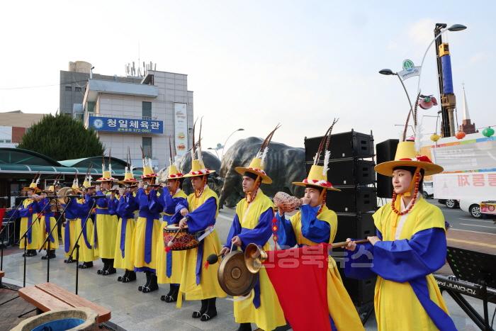 [크기변환]1. 문화예술체육과) 불기 2569년 봉축점등식 봉행3.jpg