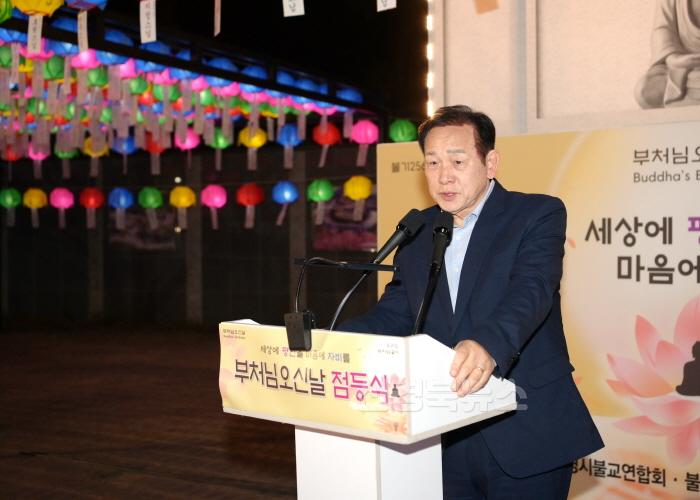 [크기변환]1-1. 점등식 시장님 말씀.jpg