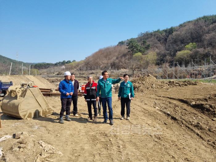 [크기변환](예천군)재해복구사업 현장점검 나서 (2).jpg