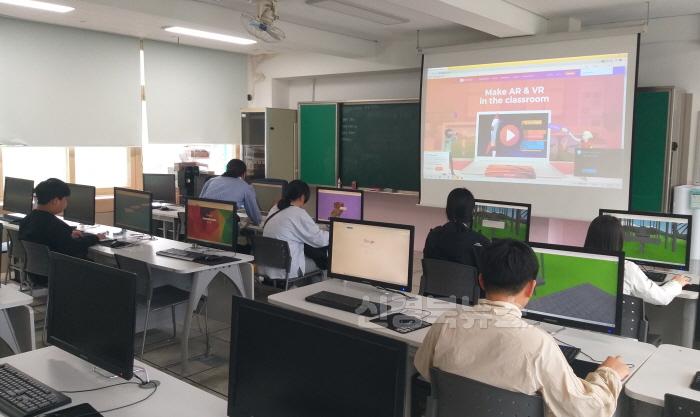[크기변환]1.경북교육청, 농산어촌 순회 방과후학교 전문 강사제 운용(교육 불균형 해소와 사교육비 절감 두 마리 토끼 잡는다)_02.jpg