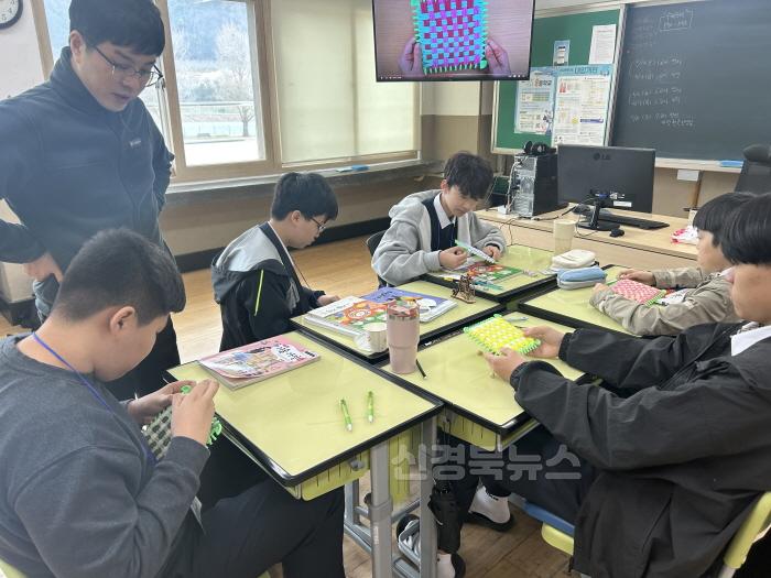 [크기변환]교과 활동 사진.jpg