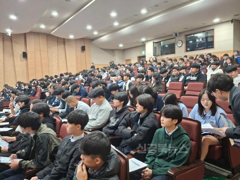 [붙임3]채용설명회참석2.jpg