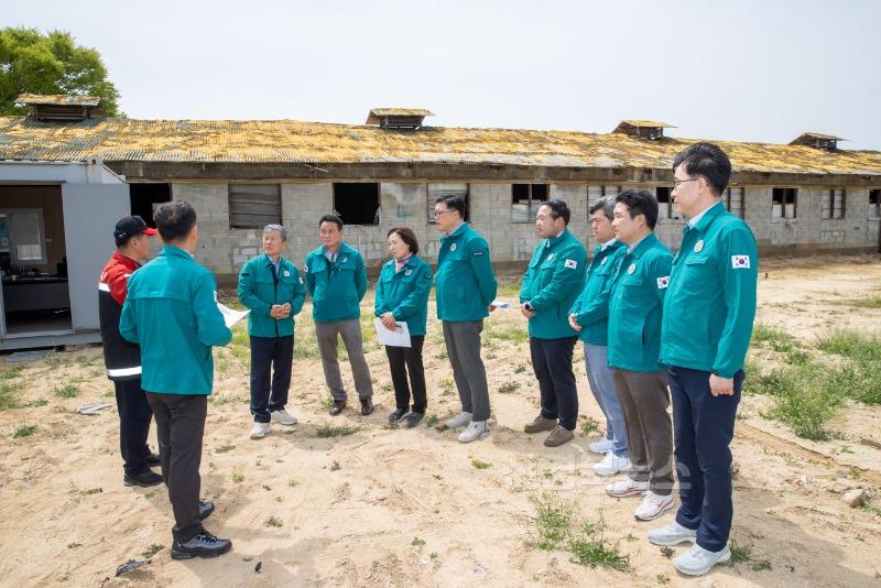 농산물산지유통센터 건립 현장 점검.jpg