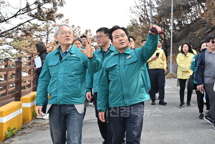 [크기변환]5._문체부장관._방문3.jpg