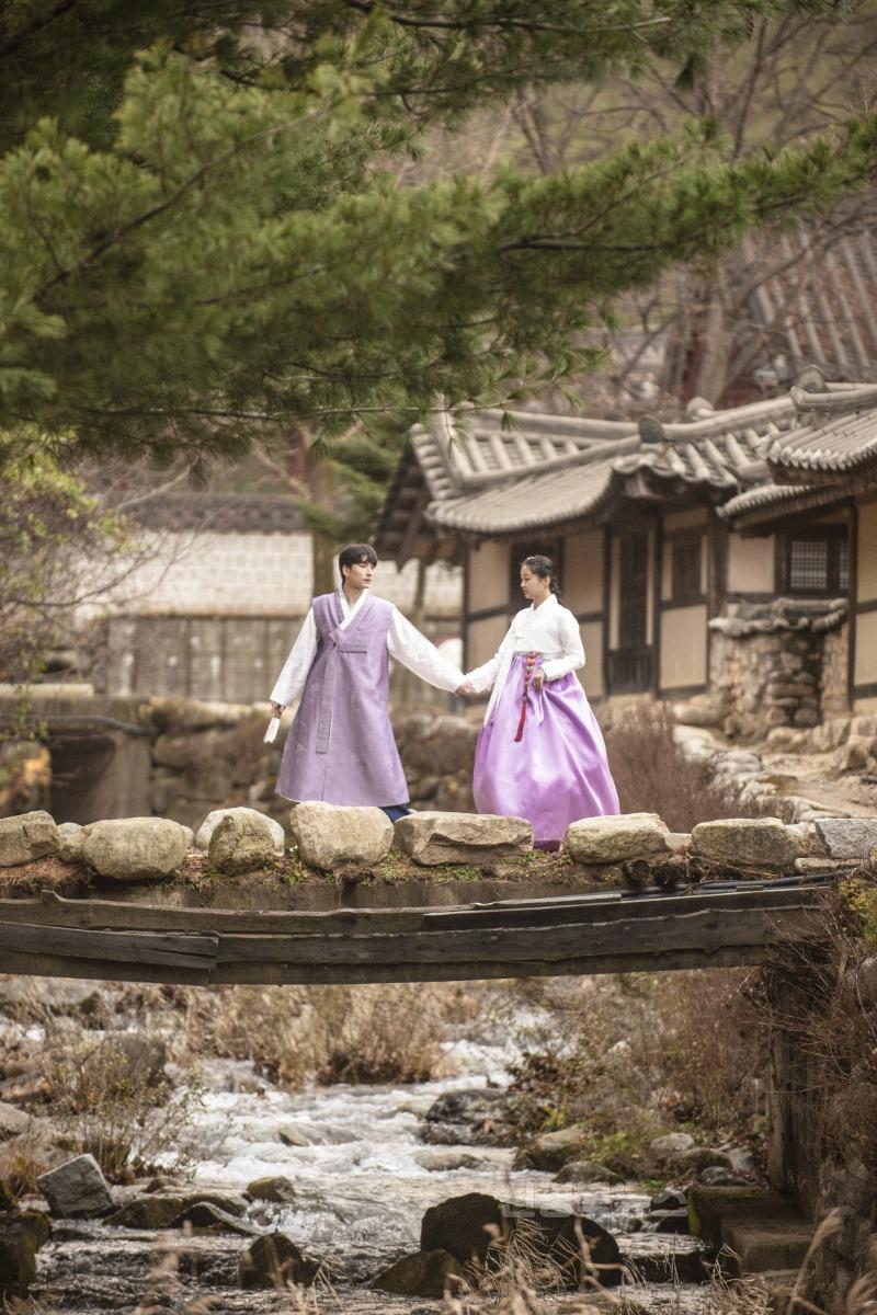 4-2. 문경새재오픈세트장-모델.JPG