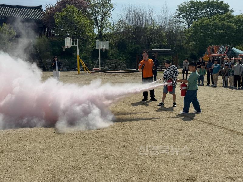 [화양초]실전 중심 화재 대피 훈련 실시2.jpg