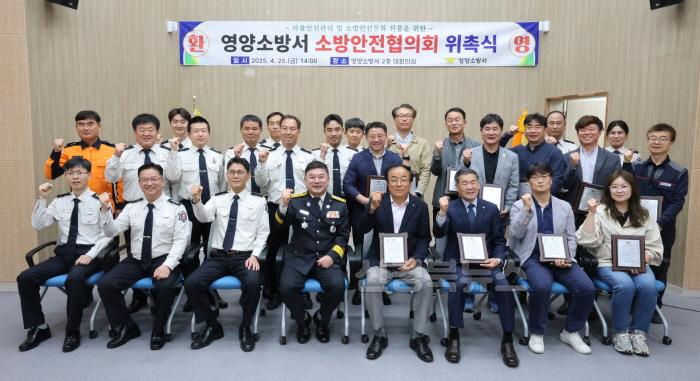[크기변환]단체사진.JPG