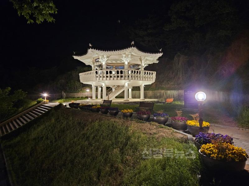 1. 운문면) 망향정 새로운 야간명소로 재탄생1.jpg