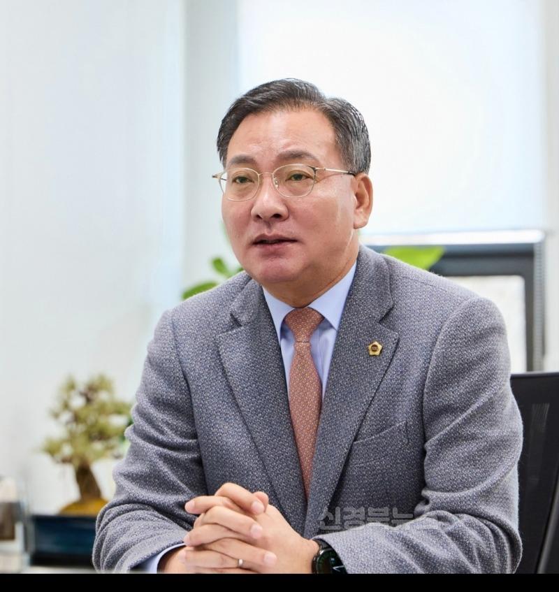 운영위원회 하중환 위원장(달성군1).jpg