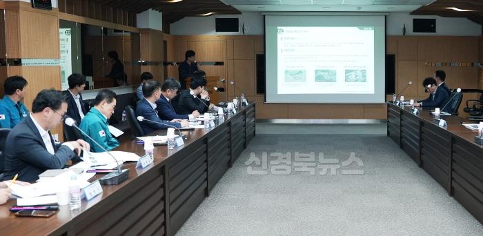 [크기변환]1 [사진] 영천시, 금호(경마공원) 역세권 개발사업 기본구상 및 타당성 조사 용역 중간보고회 개최 (2).jpg