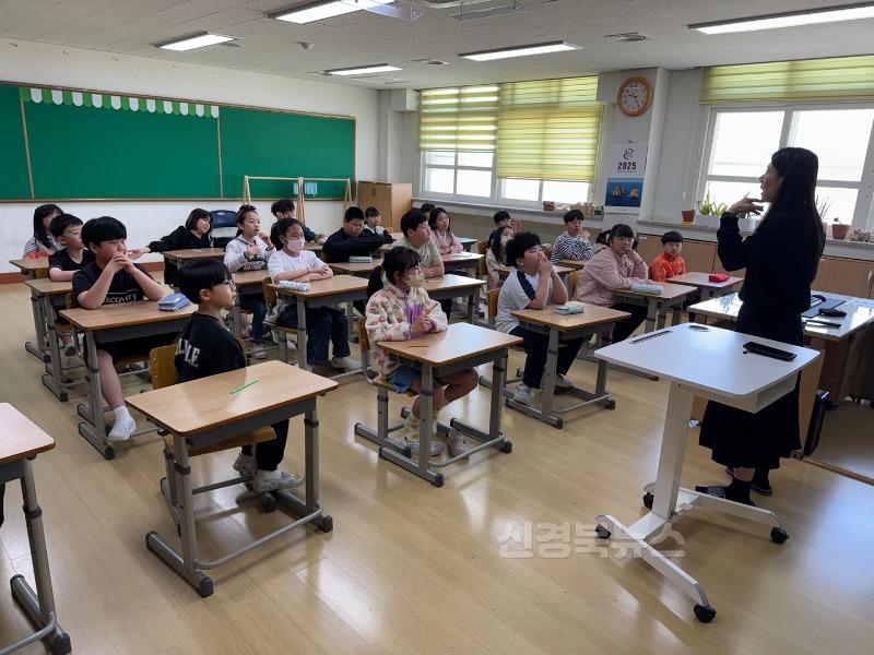 성동초 전교생 성폭력 예방교육 사진 (2).jpg