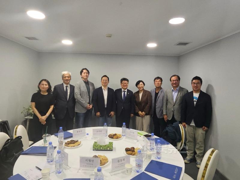 우즈베키스탄·카자흐스탄 한국유학박람회 참가 성료4.jpg