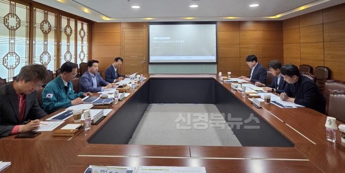 [크기변환]0502_포항시의회 의원연구단체 바람길 정책간담회 개최 1.jpg