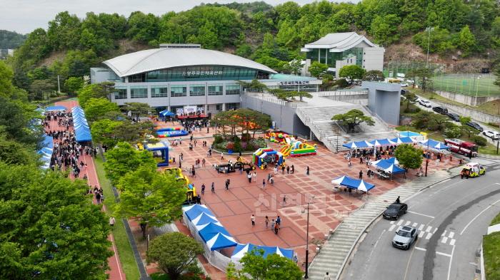 [크기변환]영주-4-1 제103회 어린이날 한마당 큰잔치가 개최되었다.jpg