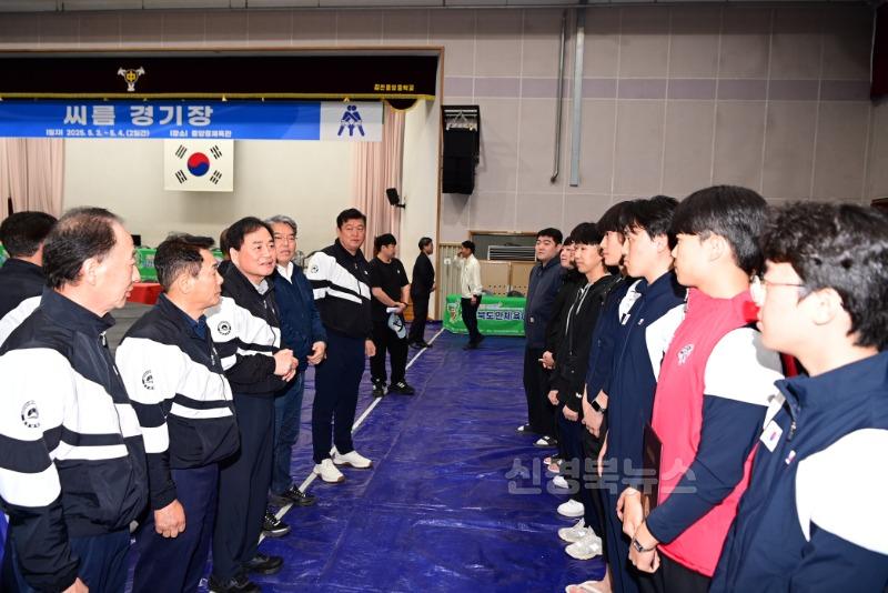 제63회 경북도민체전 사전경기 방문 ‘시군선수단 환영!’-스포츠산업과(사진1).jpg