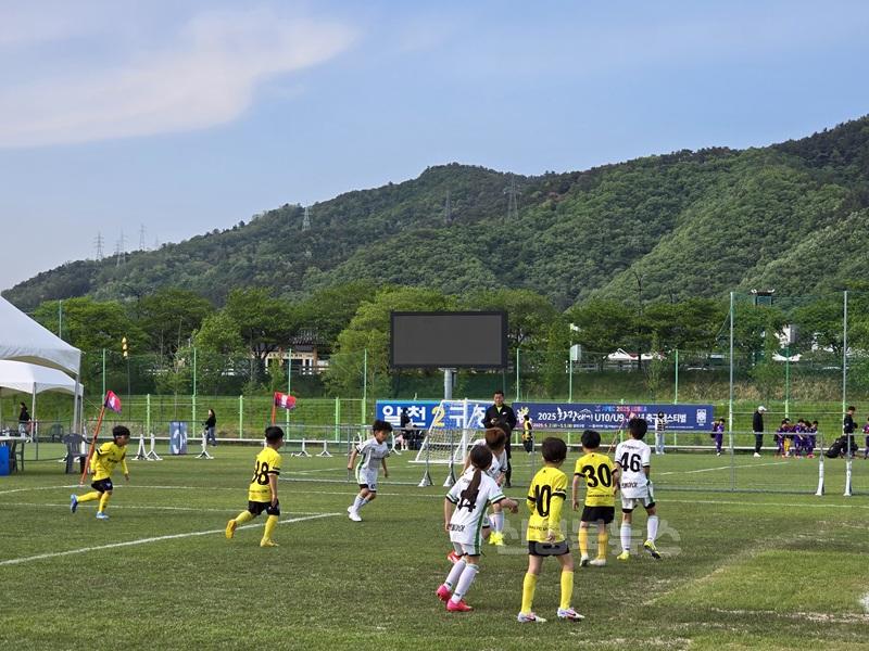 4-1. 우리가 바로 미래의 손흥민_01.jpg