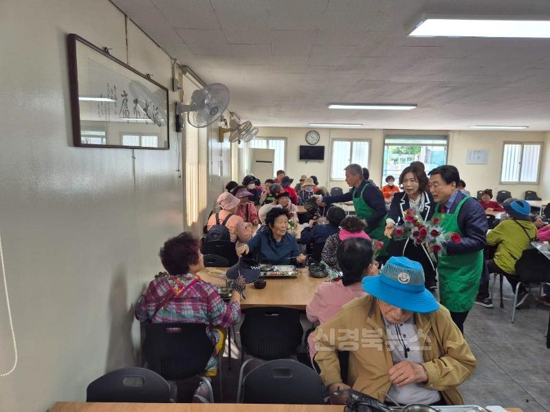[경산시보도자료]경산시새마을부녀회, 어버이날 보은 행사 펼쳐(1).jpg