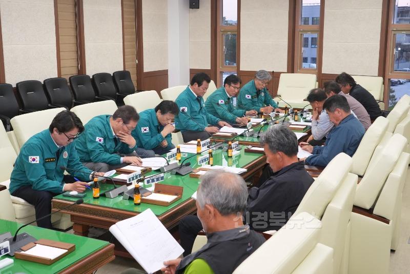 산불피해주민대책위_위원장_의회방문간담회 (8).jpg