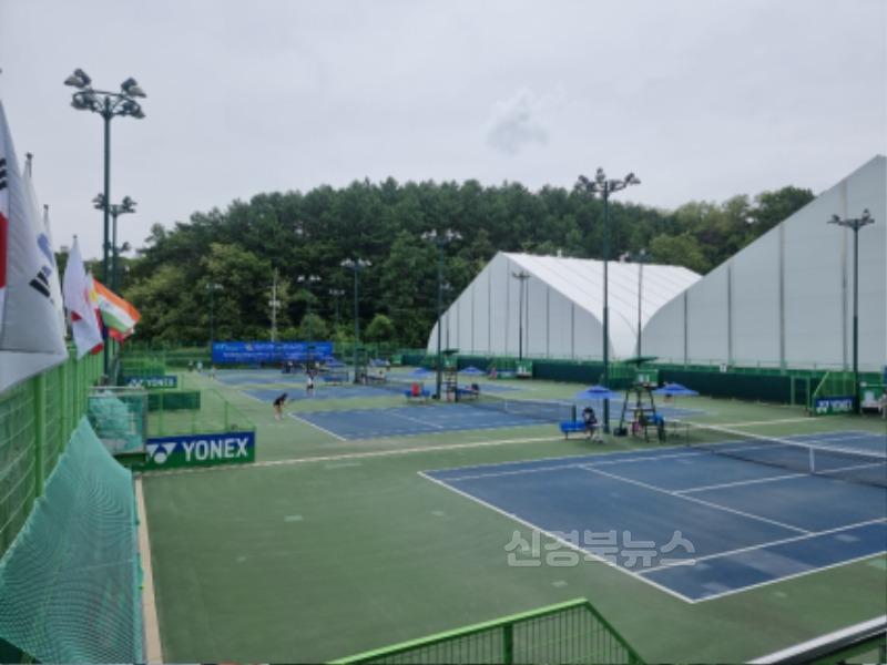 0520 ‘2025 ITF 안동국제남여테니스투어대회’ 개막 (2).jpg