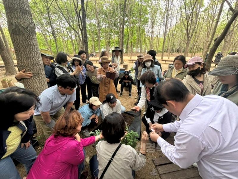 [붙임] 시민정원사 기본교육 수료 1.jpg
