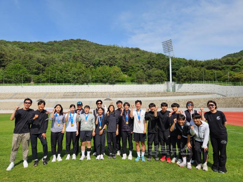 [중등교육과] 제54회전국소년체육대회 육상선수단 2-1.jpg