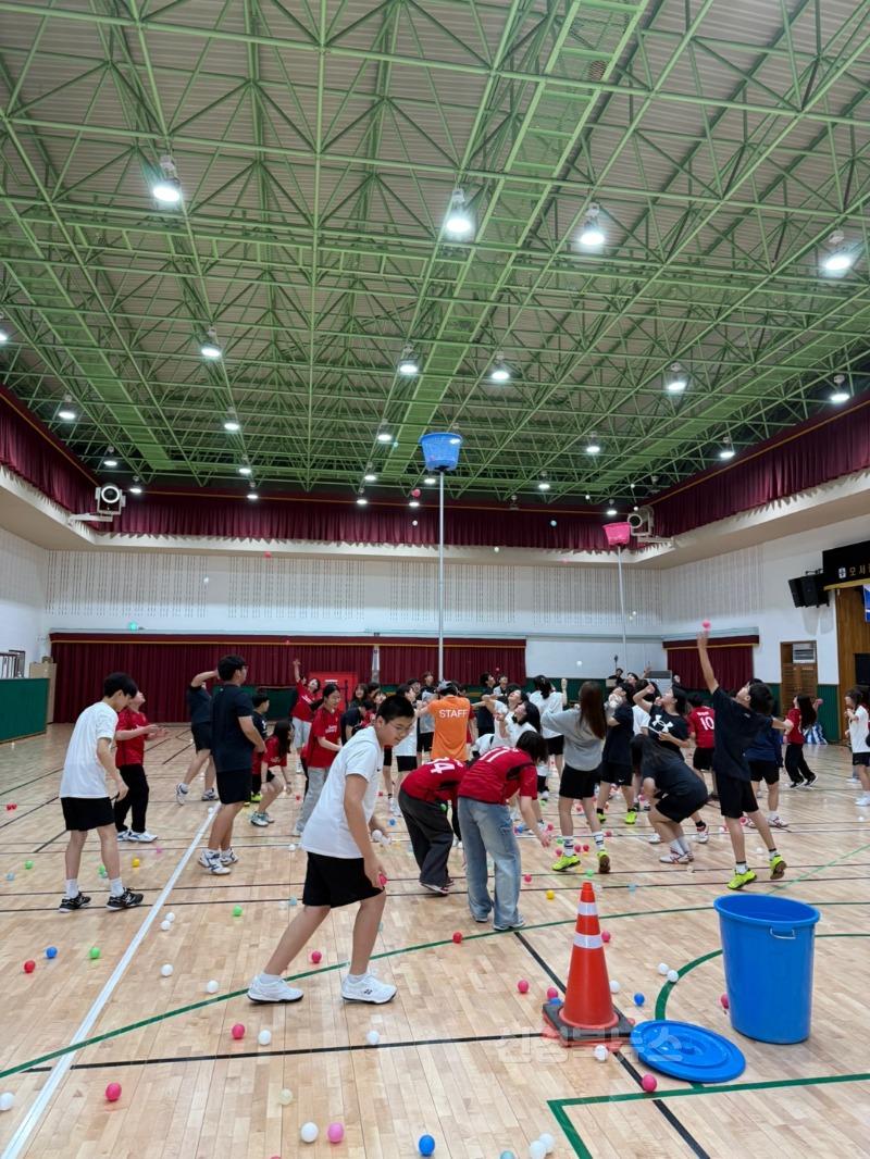 소규모학교 공동교육과정(체육한마당) 사진1.jpg